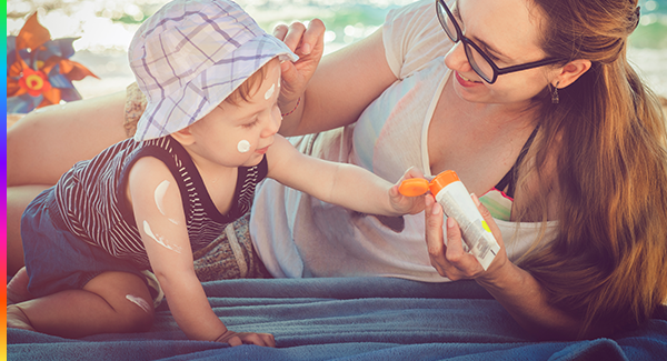 Cuidados para seu bebê aproveitar o verão sem passar calor